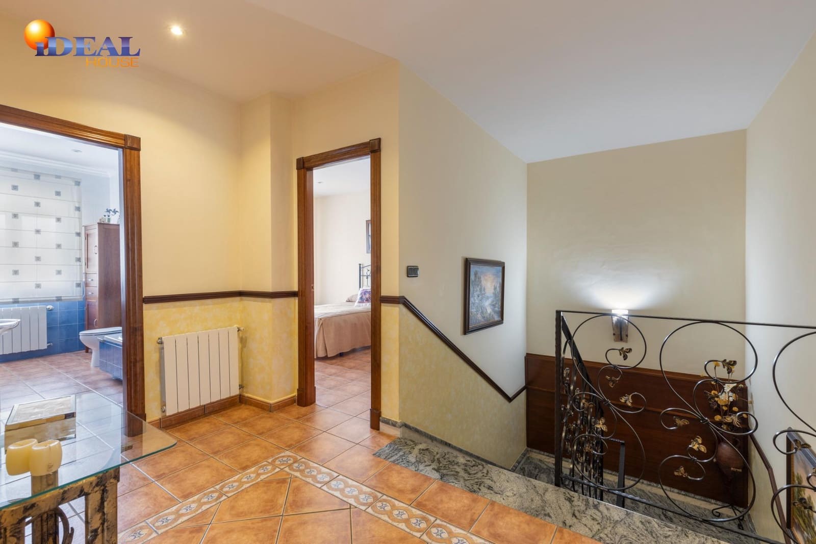 Adosado de 5 habitaciones en Padul en venta con garaje - 288.000 € (Ref: 9434031)