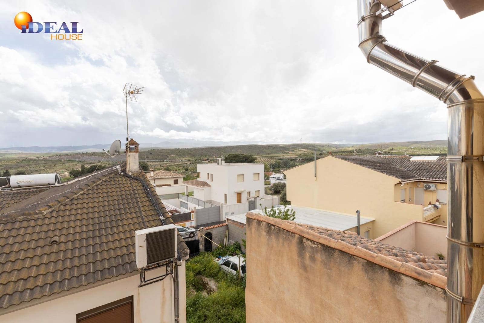 Adosado de 5 habitaciones en Padul en venta con garaje - 288.000 € (Ref: 9434031)