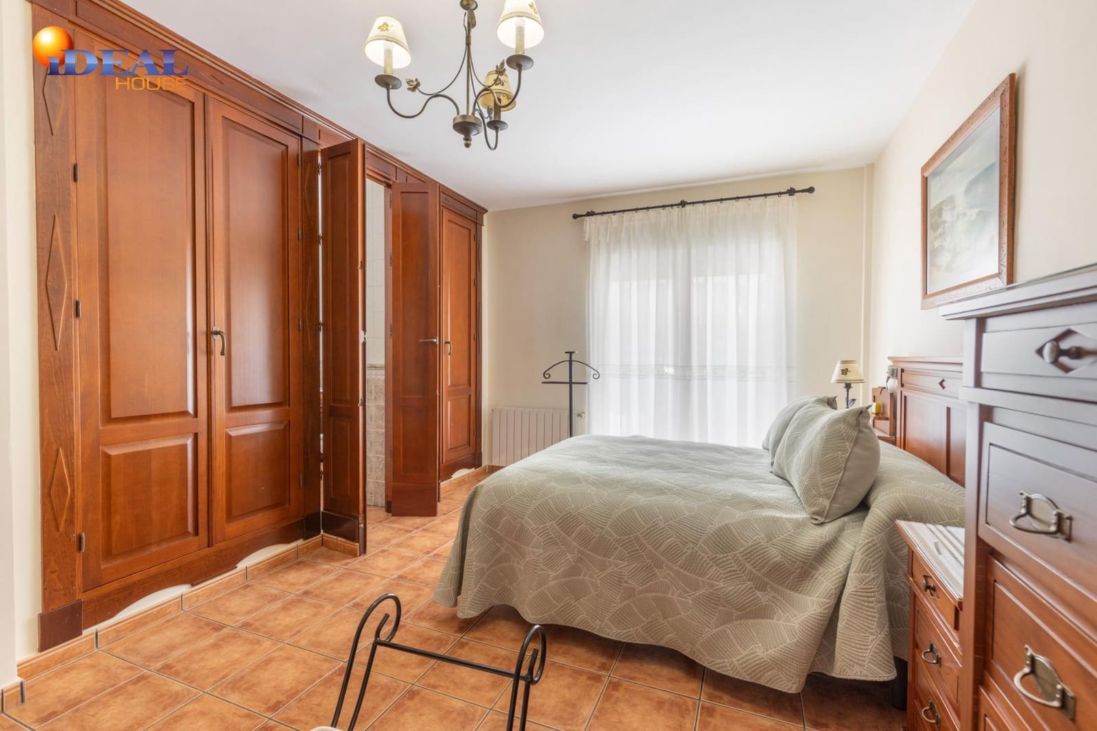 Adosado de 5 habitaciones en Padul en venta con garaje - 288.000 € (Ref: 9434031)