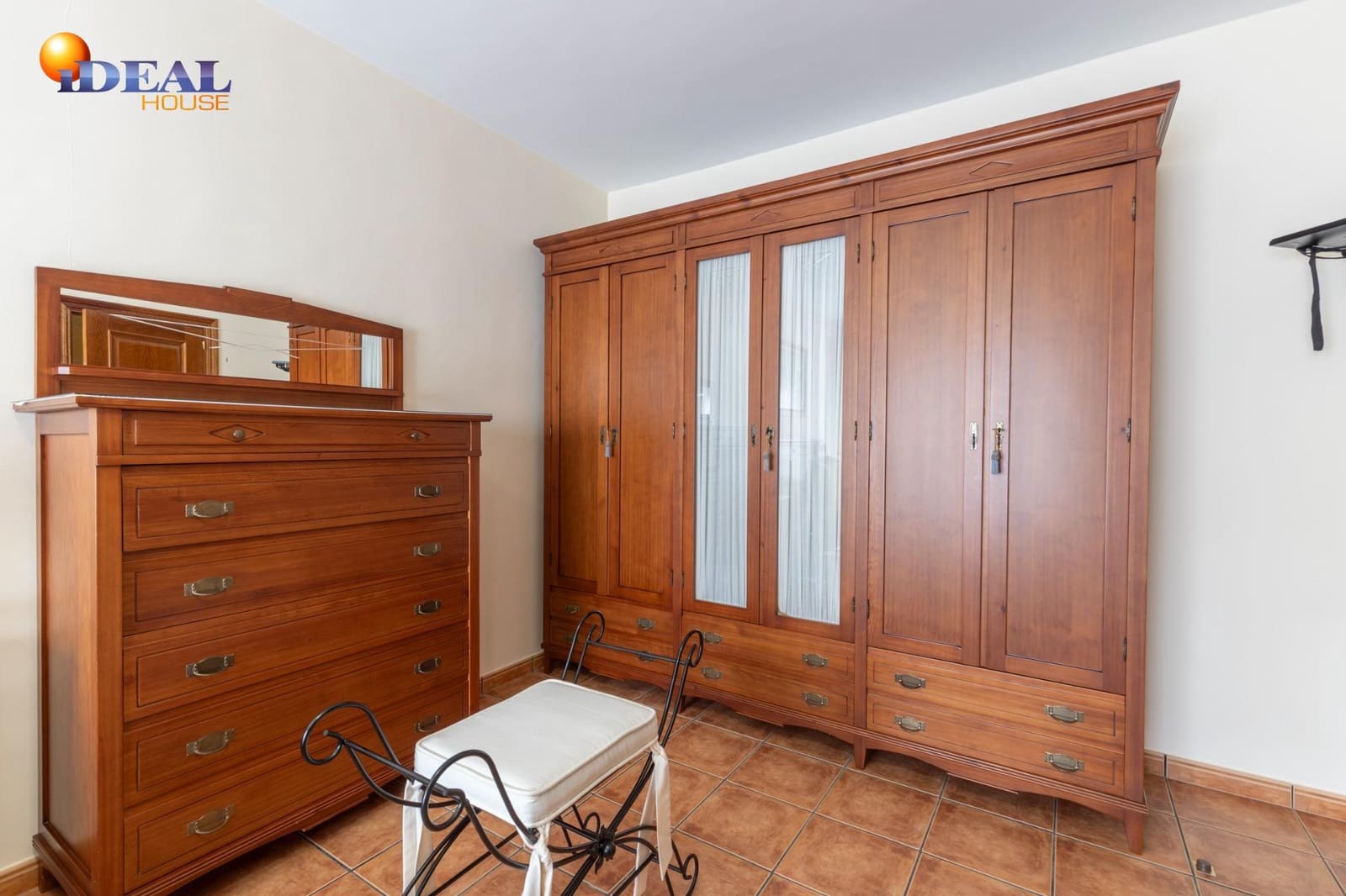 Adosado de 5 habitaciones en Padul en venta con garaje - 288.000 € (Ref: 9434031)