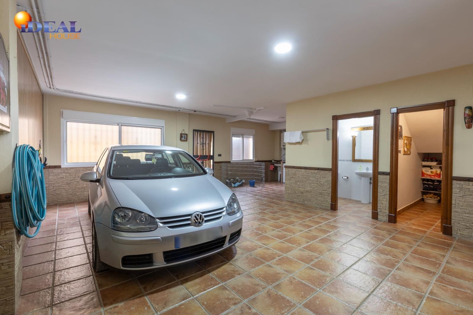 Adosado de 5 habitaciones en Padul en venta con garaje - 288.000 € (Ref: 9434031)