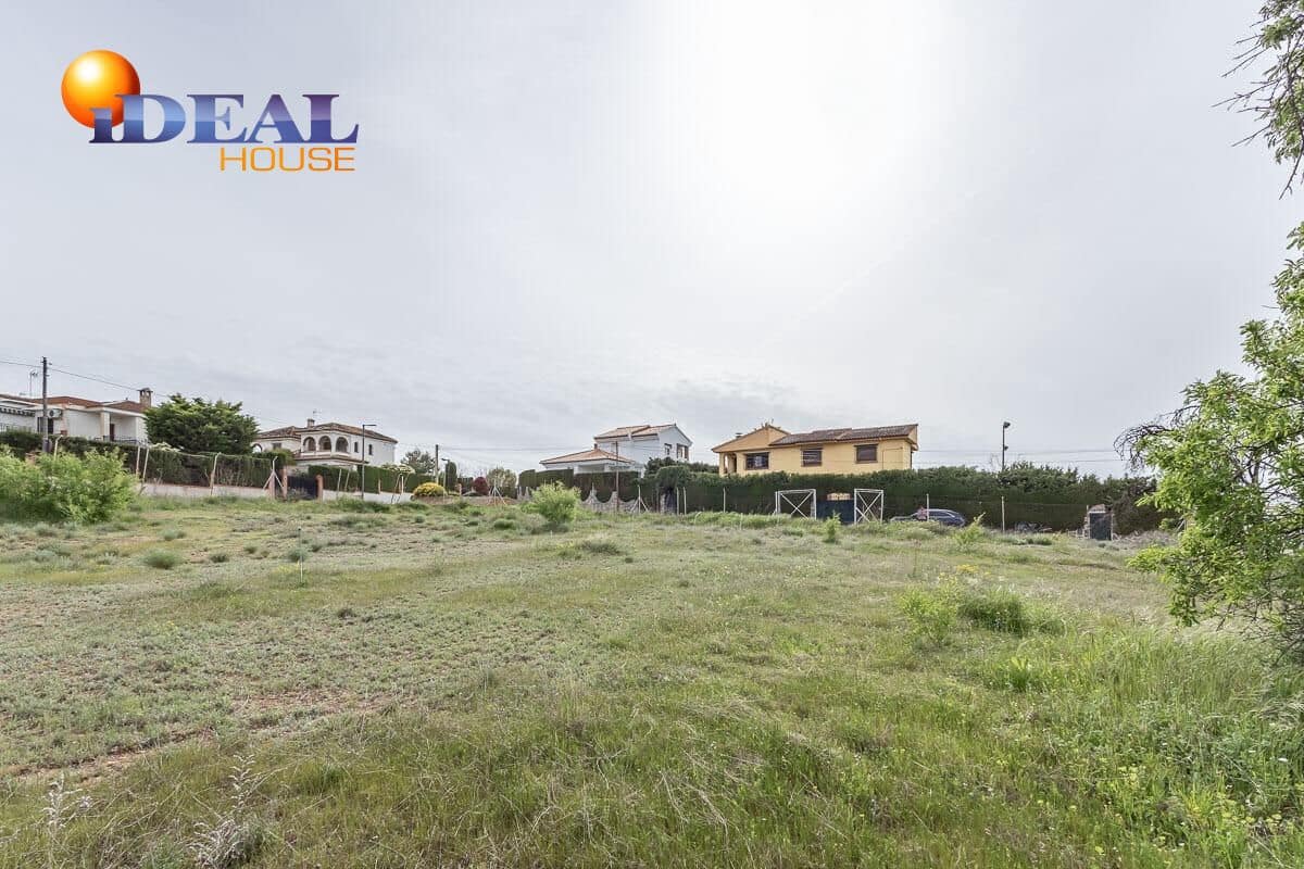 Bauplatz zu verkaufen in Otura - 99.900 € (Ref: 9434032)