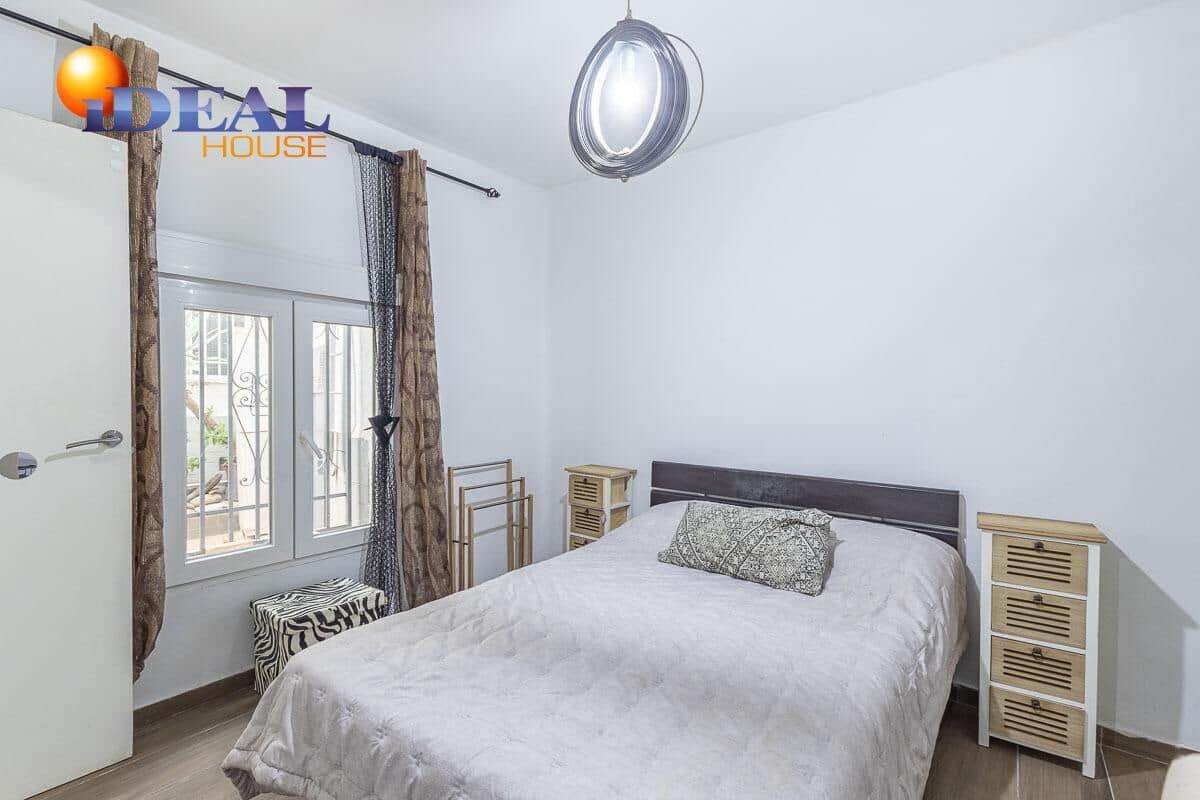 1 sovrum Lägenhet till salu i Granada stad - 119 000 € (Ref: 9434034)