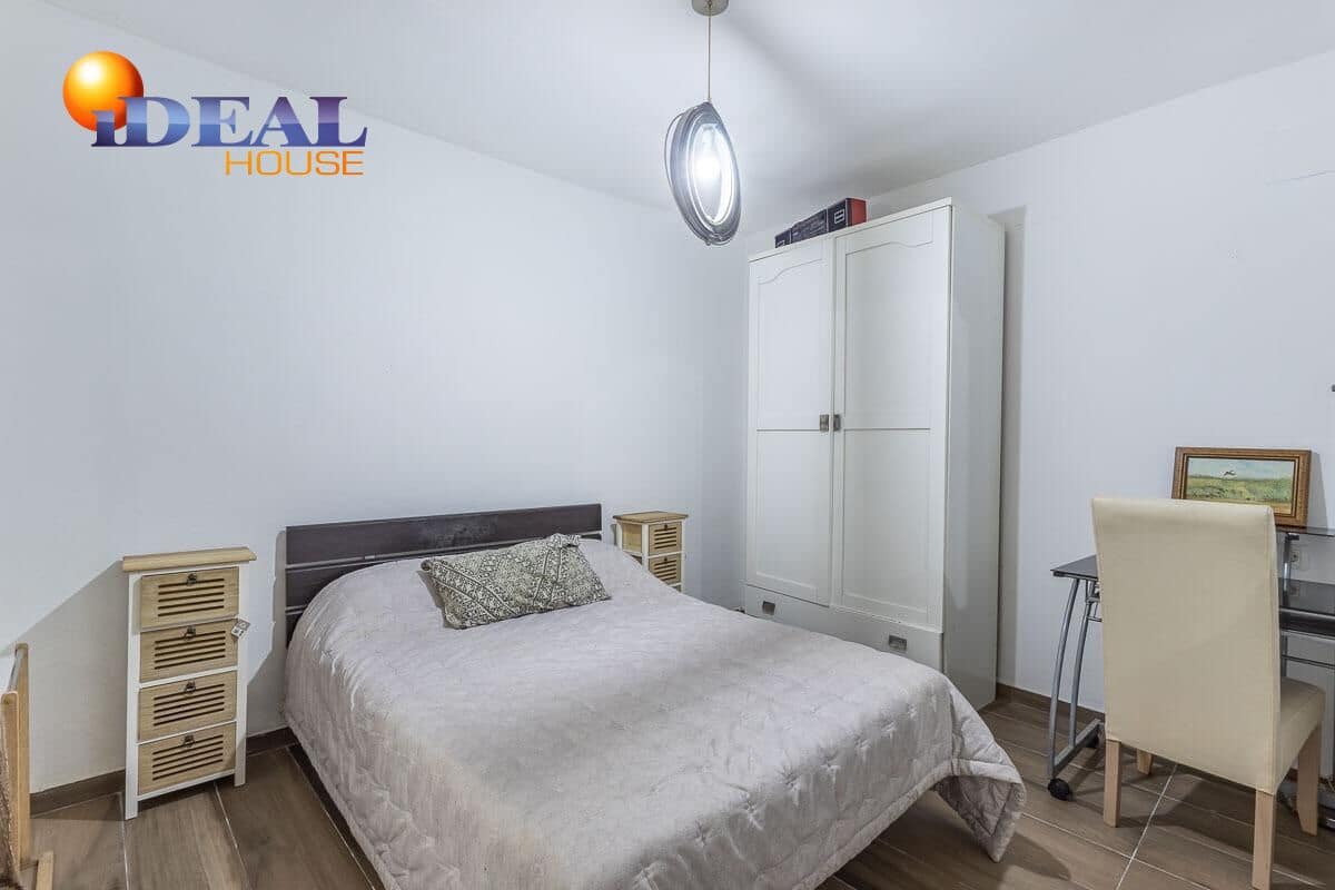 1 sovrum Lägenhet till salu i Granada stad - 119 000 € (Ref: 9434034)