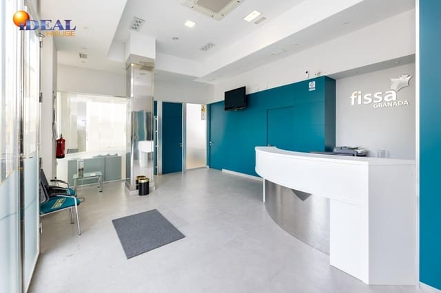 Commerciale in vendita in Granada città - 435.000 € (Rif: 9434037)