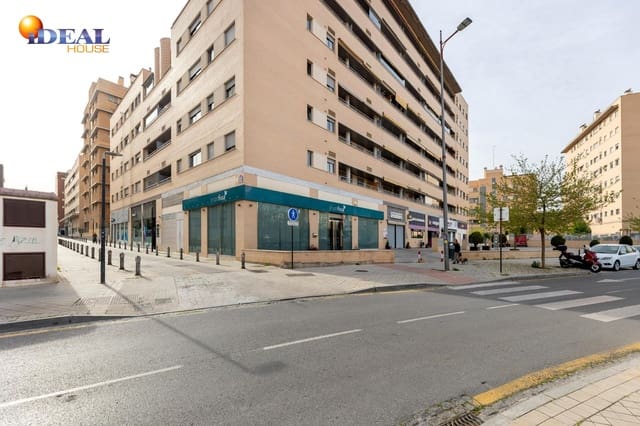 Commerciale in vendita in Granada città - 435.000 € (Rif: 9434037)