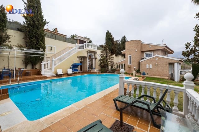 5 camera da letto Villa in vendita in Granada città con piscina garage - 1.600.000 € (Rif: 9434040)