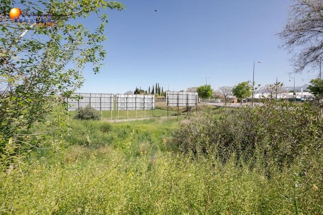 Terreno para Construção para venda em Granada cidade - 175 000 € (Ref: 9434041)