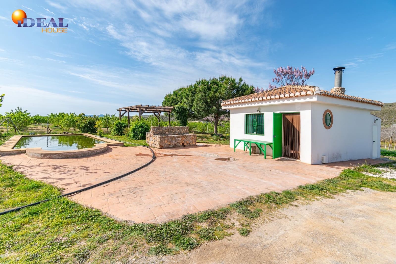 Grunde uden byggetilladelser til salg i Padul - € 330.000 (Ref: 9434042)