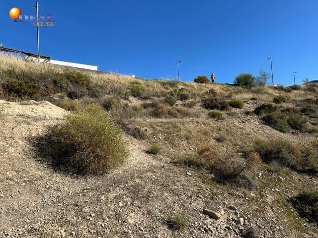 Terrain à Bâtir à vendre à La Zubia - 85 000 € (Ref: 9434044)