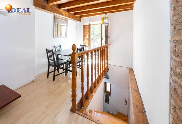 2 quarto Moradia em Banda para venda em Albaicin, Granada cidade - 225 000 € (Ref: 9434045)