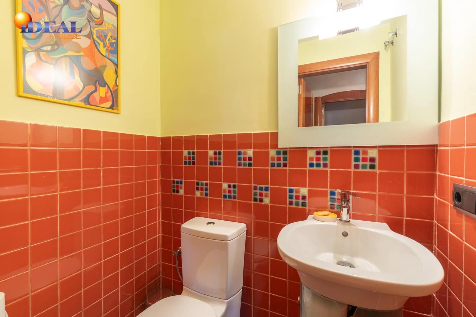 5 bedroom Villa for sale in Ogijares with pool garage - € 630,000 (Ref: 9434046)