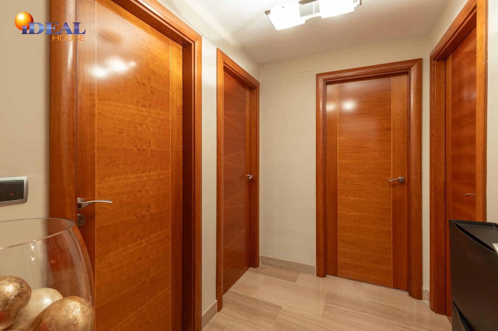 5 bedroom Villa for sale in Ogijares with pool garage - € 630,000 (Ref: 9434046)