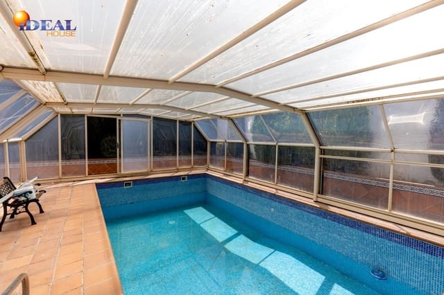 5 makuuhuone Huvila myytävänä paikassa Ogíjares mukana uima-altaan 
autotalli - 630 000 € (Ref: 9434046)