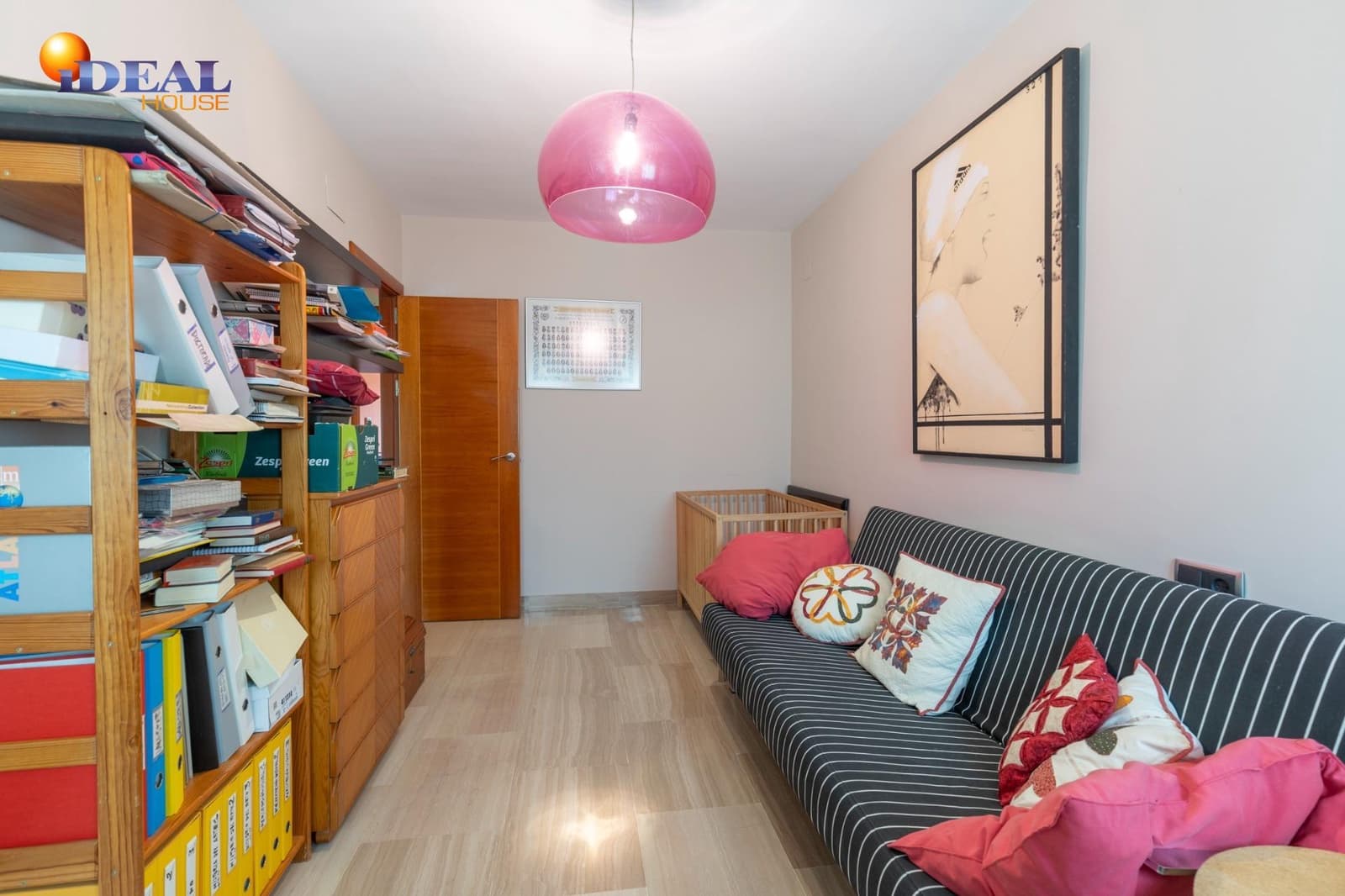 5 bedroom Villa for sale in Ogijares with pool garage - € 630,000 (Ref: 9434046)