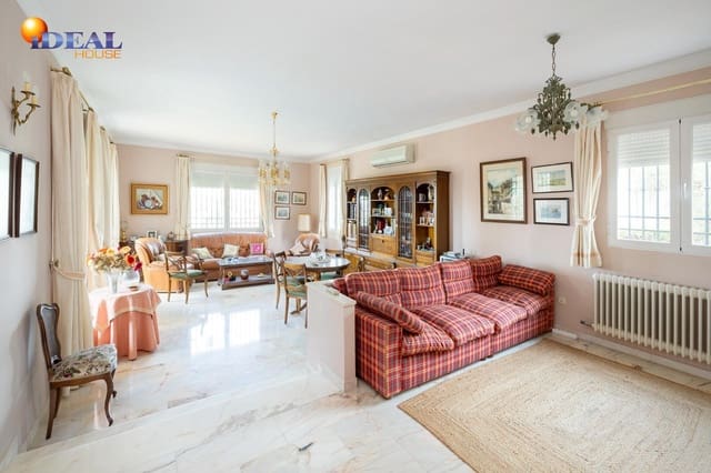 4 Zimmer Villa zu verkaufen in Albolote mit Pool Garage - 550.000 € (Ref: 9434047)