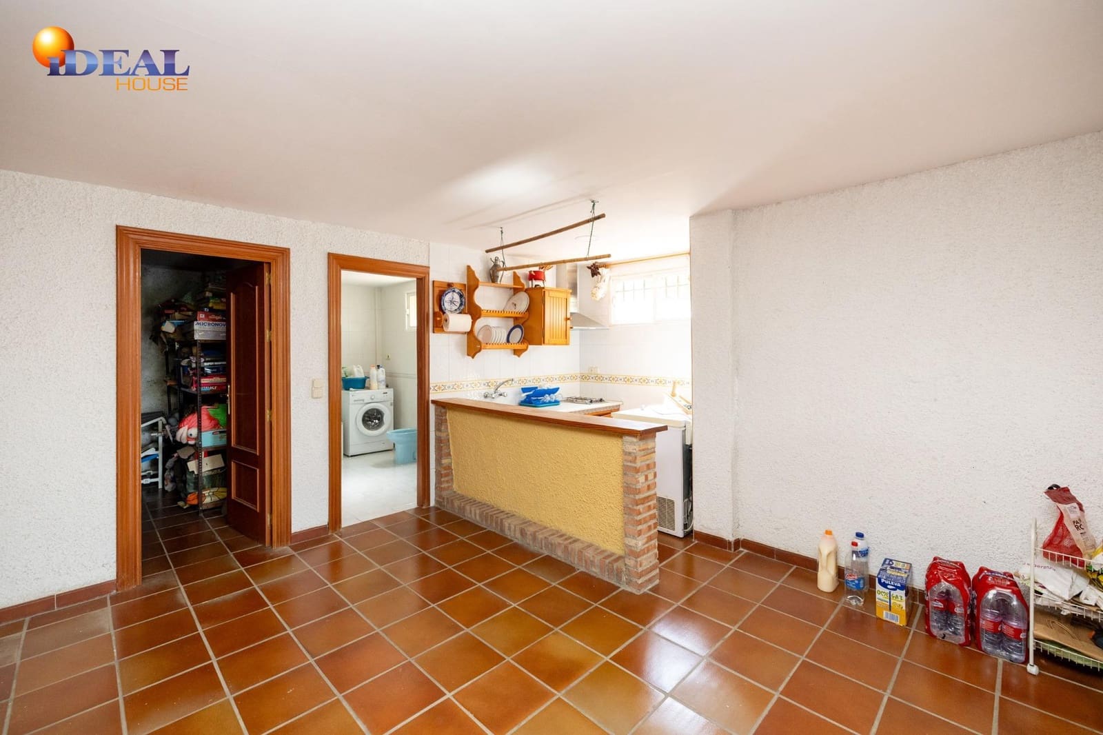 Chalet de 4 habitaciones en Albolote en venta con piscina garaje - 550.000 € (Ref: 9434047)