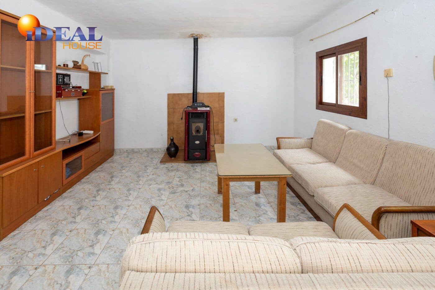 Finca/Casa Rural de 8 habitaciones en Granada ciudad en venta con piscina - 550.000 € (Ref: 9434049)