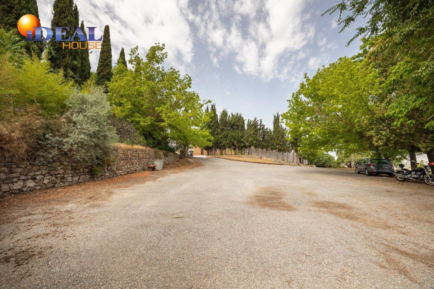 Finca/Casa Rural de 8 habitaciones en Granada ciudad en venta con piscina - 550.000 € (Ref: 9434049)