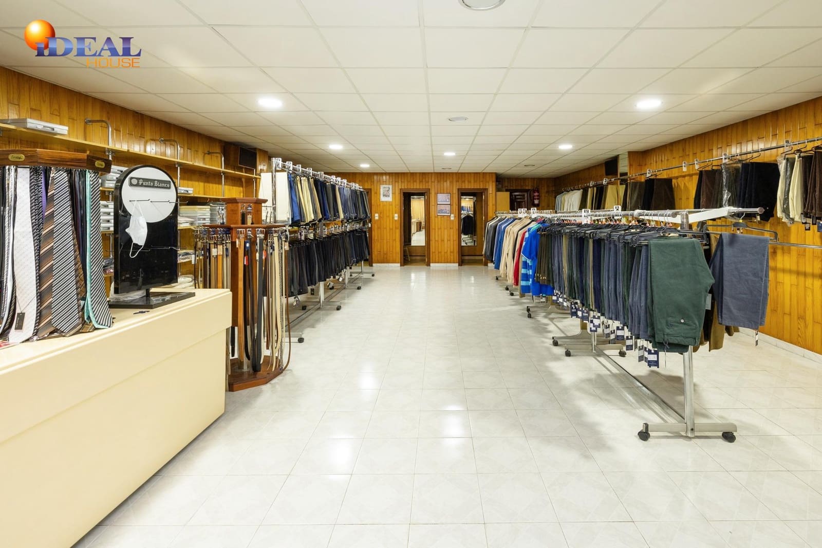 Commercial for sale in Granada city - € 170,000 (Ref: 9434050)