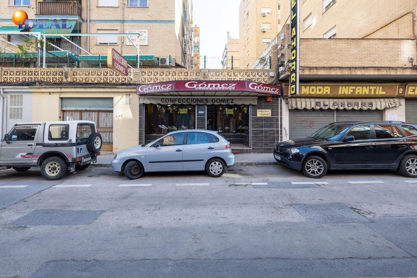 Commercial for sale in Granada city - € 170,000 (Ref: 9434050)