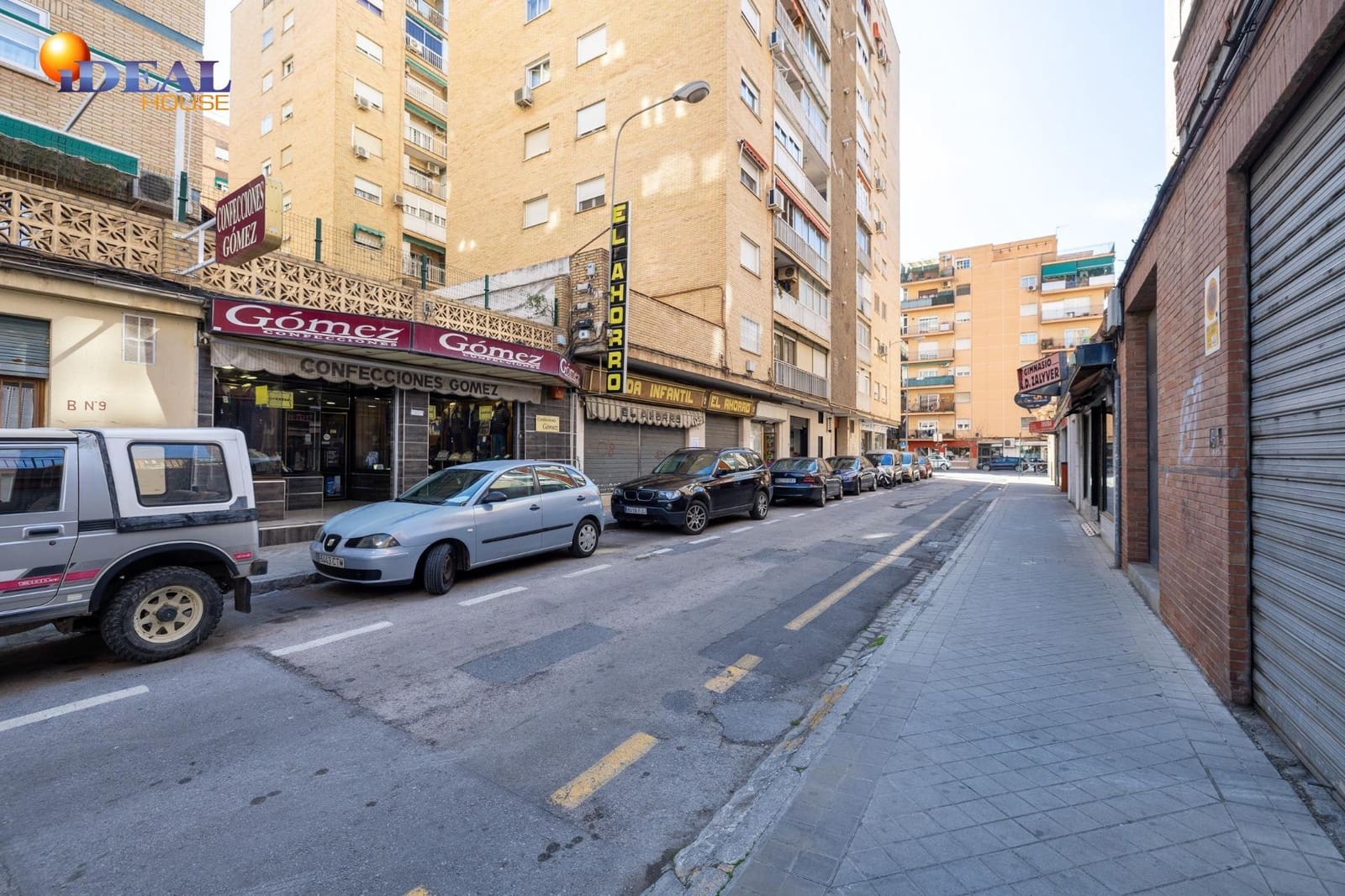 Commercial for sale in Granada city - € 170,000 (Ref: 9434050)