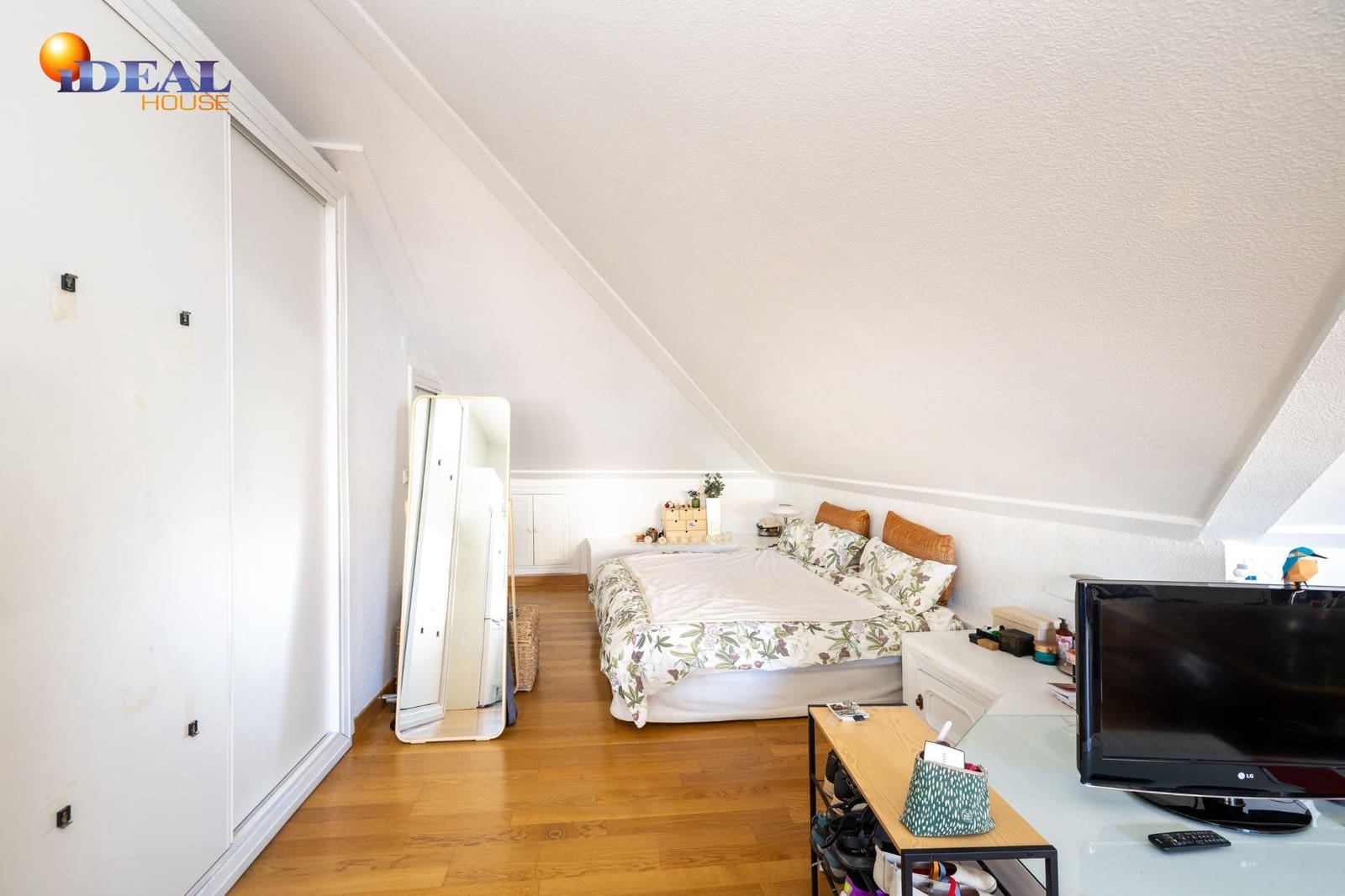 Studio na sprzedaż w Miasto Grenada - 278 000 € (Ref: 9434052)