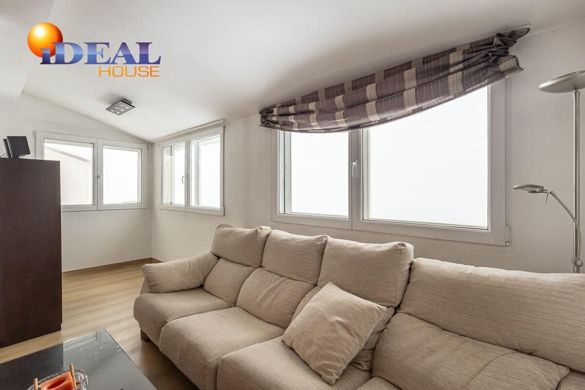 2 bedroom Flat for sale in Sierra Nevada - € 240,000 (Ref: 9434053)