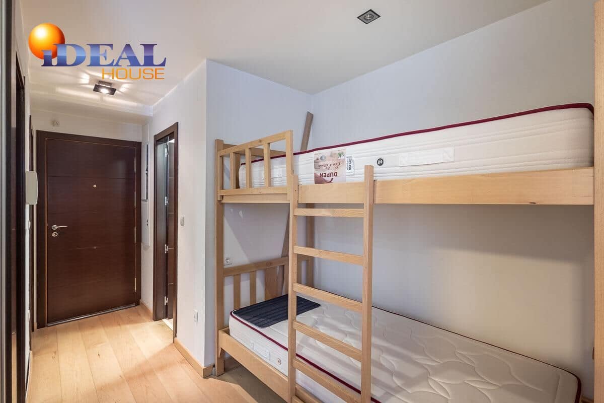 2 bedroom Flat for sale in Sierra Nevada - € 240,000 (Ref: 9434053)