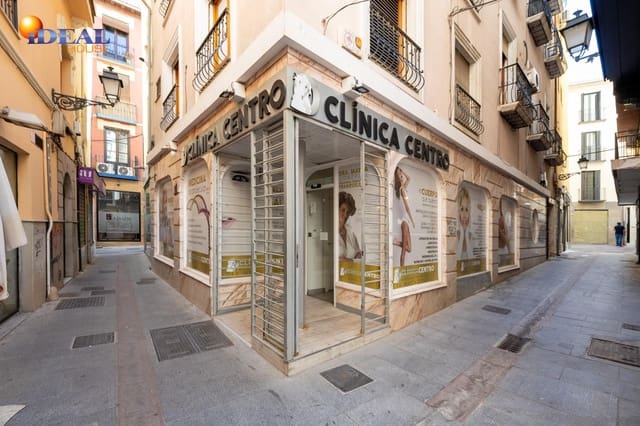 Commercial for sale in Centro - Sagrario, Granada city - € 178,000 (Ref: 9434055)