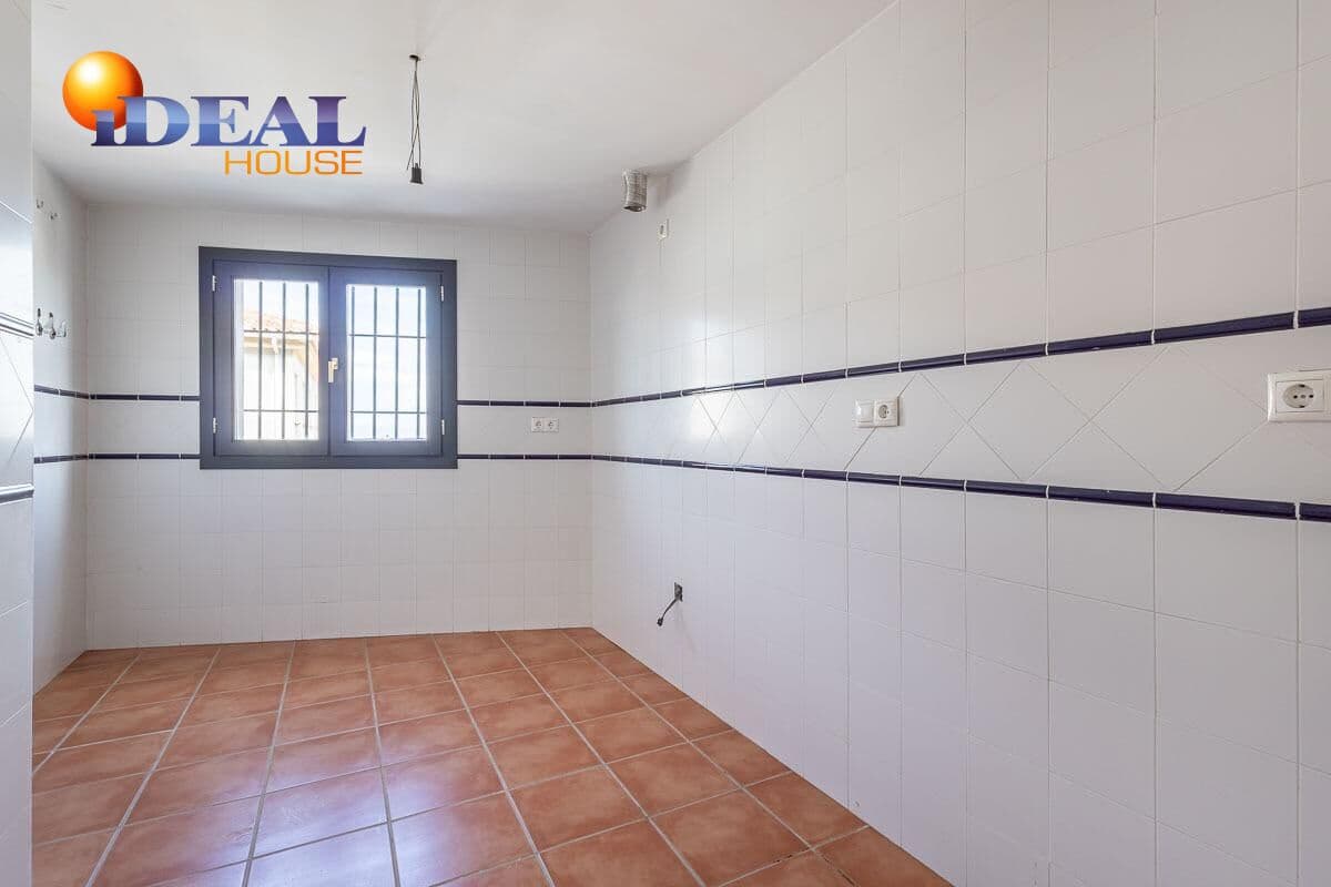 2 sypialnia Mieszkanie na sprzedaż w La Zubia z garażem - 155 000 € (Ref: 9434057)