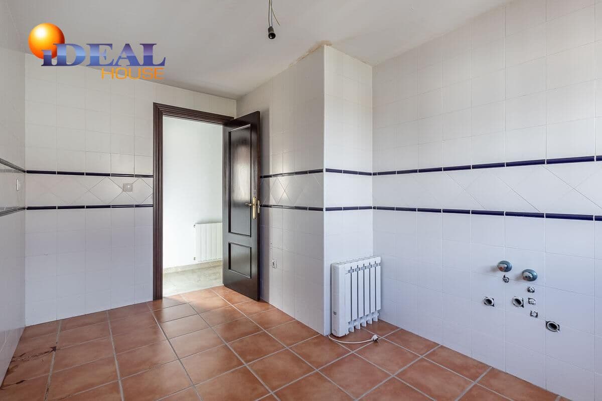 2 sypialnia Mieszkanie na sprzedaż w La Zubia z garażem - 155 000 € (Ref: 9434057)