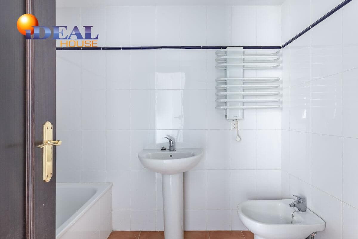 2 sypialnia Mieszkanie na sprzedaż w La Zubia z garażem - 155 000 € (Ref: 9434057)