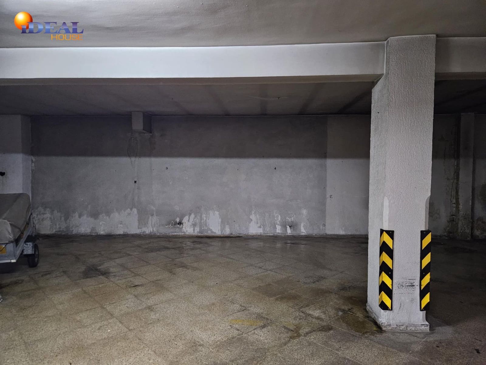 Garaje en Granada ciudad en venta - 29.500 € (Ref: 9434059)