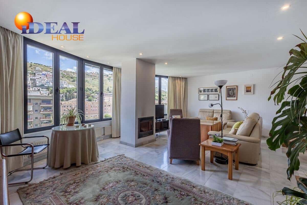 4 soverom Hus til salgs i Granada by med garasje - € 775 000 (Ref: 9434060)