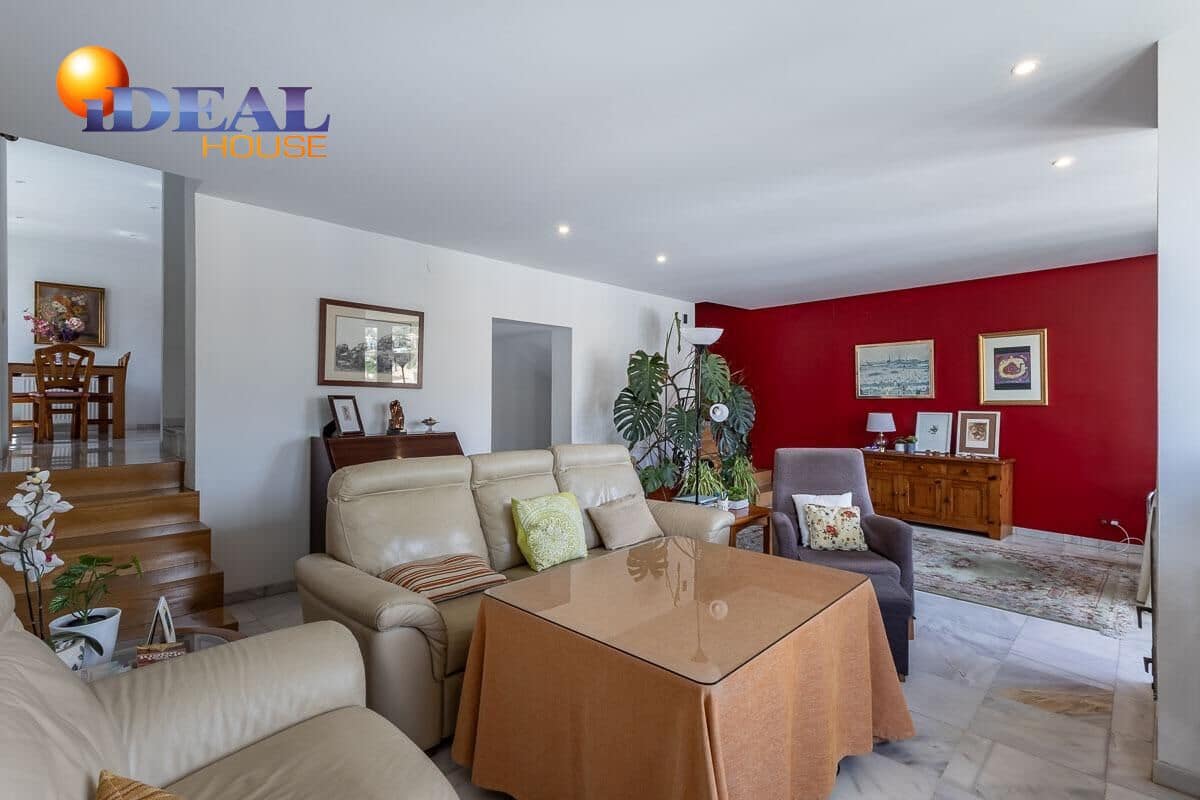 4 soverom Hus til salgs i Granada by med garasje - € 775 000 (Ref: 9434060)