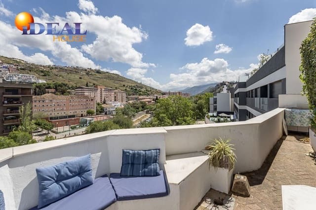 4 soverom Hus til salgs i Cervantes, Granada by med garasje - € 775 000 (Ref: 9434060)