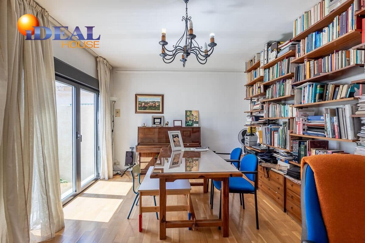 4 soverom Hus til salgs i Granada by med garasje - € 775 000 (Ref: 9434060)
