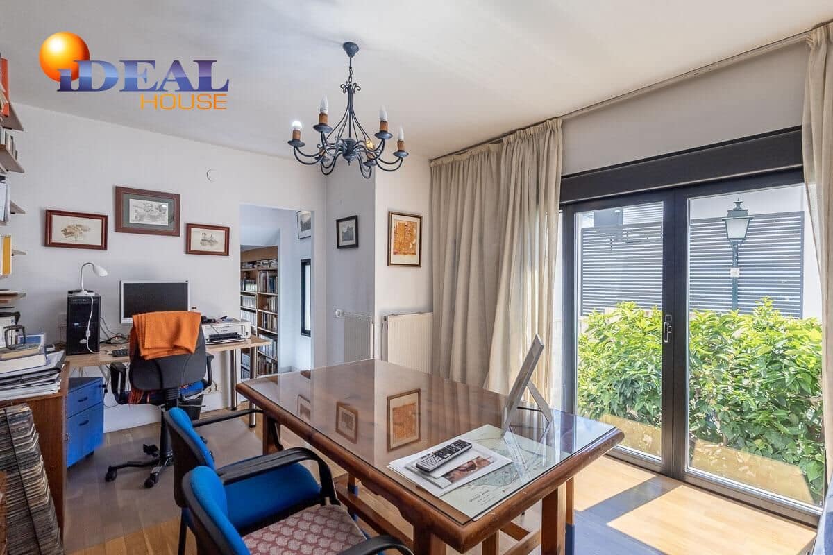 4 soverom Hus til salgs i Granada by med garasje - € 775 000 (Ref: 9434060)