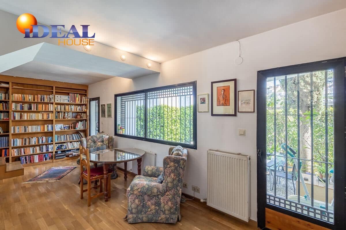 4 soverom Hus til salgs i Granada by med garasje - € 775 000 (Ref: 9434060)