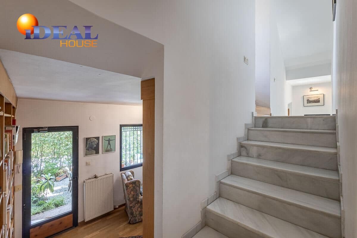 4 soverom Hus til salgs i Granada by med garasje - € 775 000 (Ref: 9434060)