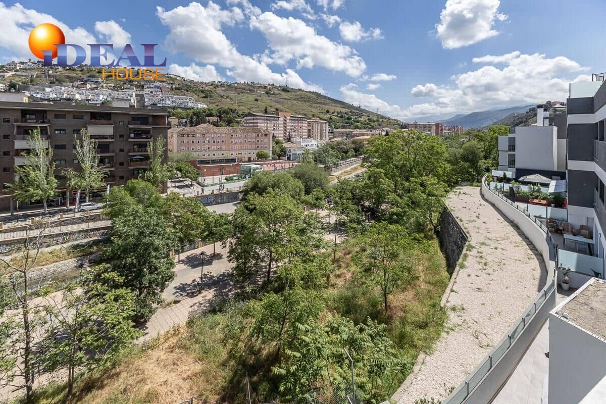 4 soverom Hus til salgs i Granada by med garasje - € 775 000 (Ref: 9434060)