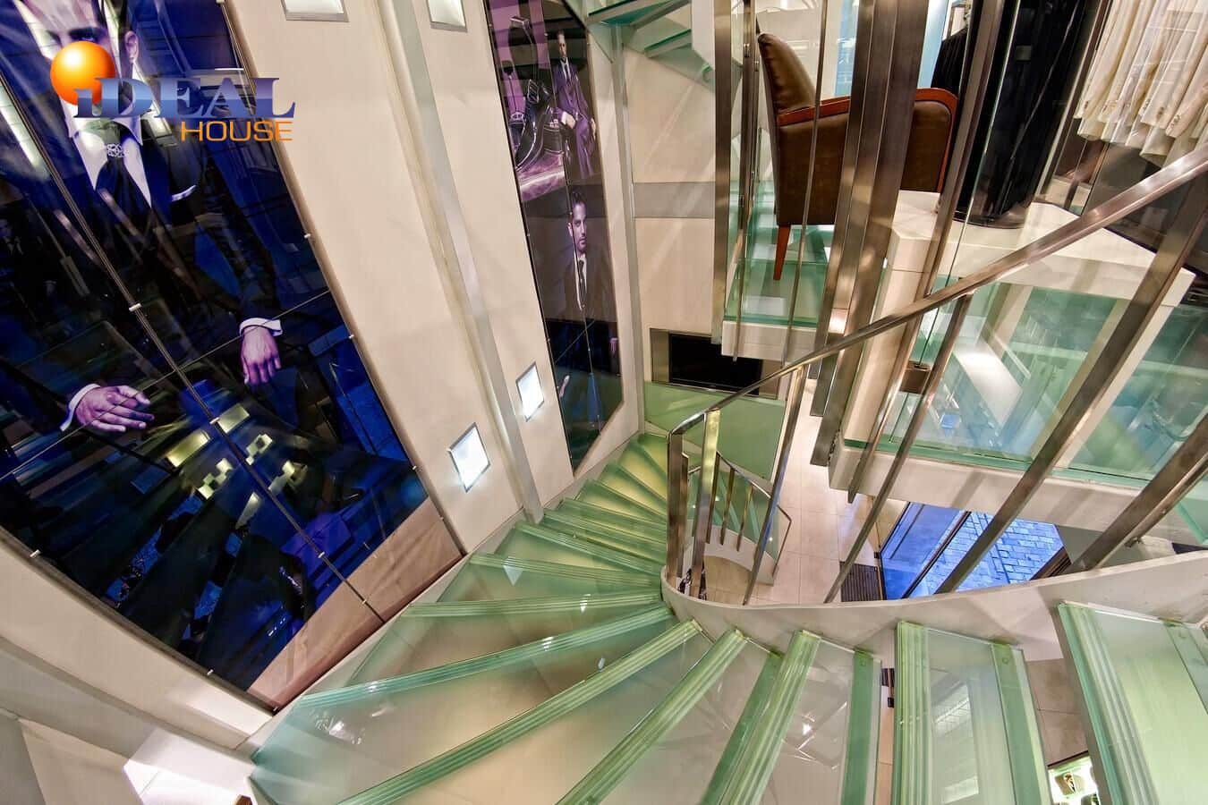 Commercial for sale in Granada city - € 820,000 (Ref: 9434063)