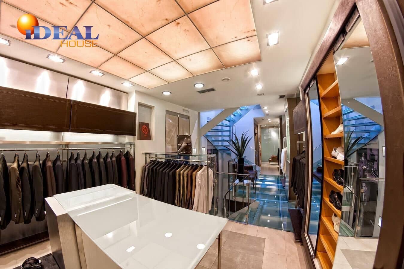 Commercial for sale in Granada city - € 820,000 (Ref: 9434063)