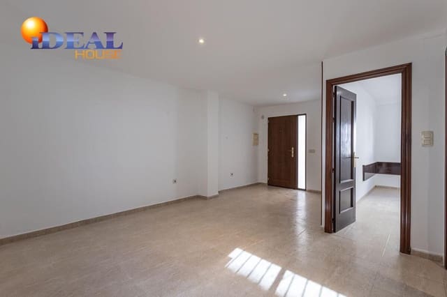 3 slaapkamer Rijtjeshuis te koop in Armilla - € 200.000 (Ref: 9434068)