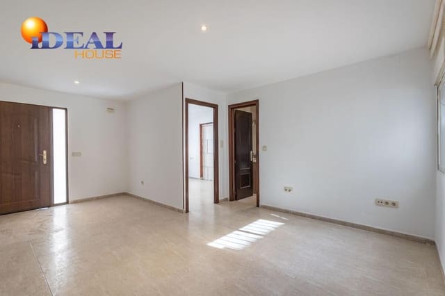 3 slaapkamer Rijtjeshuis te koop in Armilla - € 200.000 (Ref: 9434068)