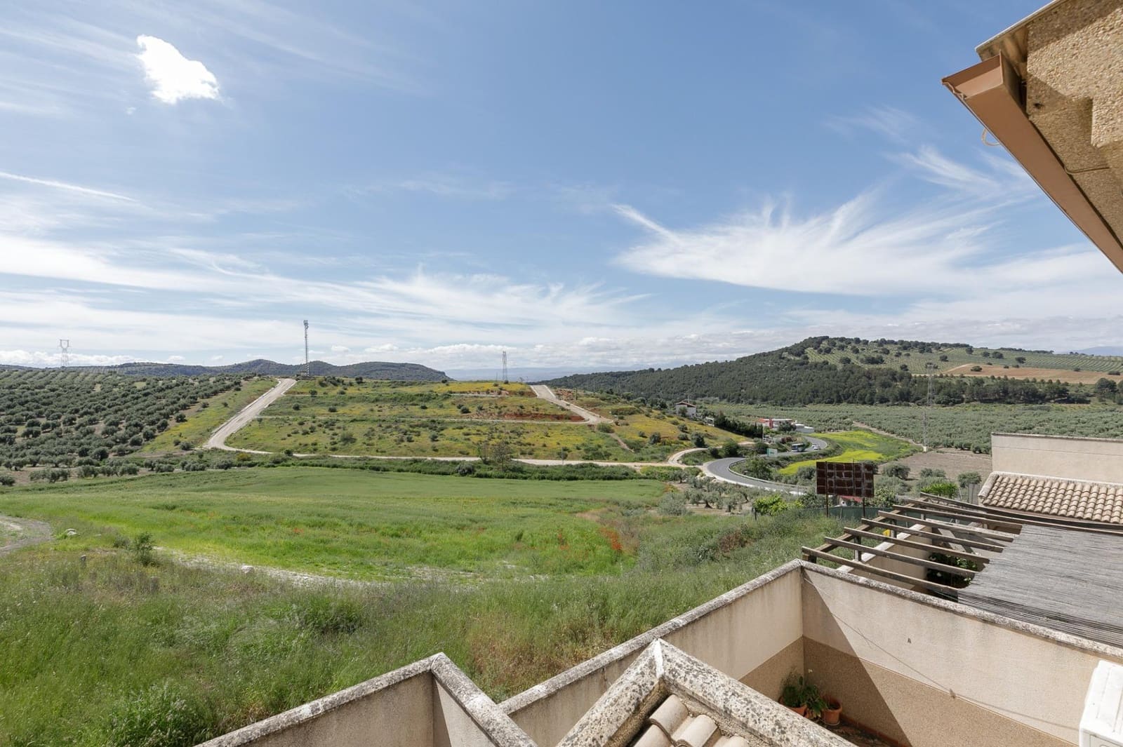 Casa de 3 habitaciones en Illora en venta con garaje - 140.000 € (Ref: 9434069)