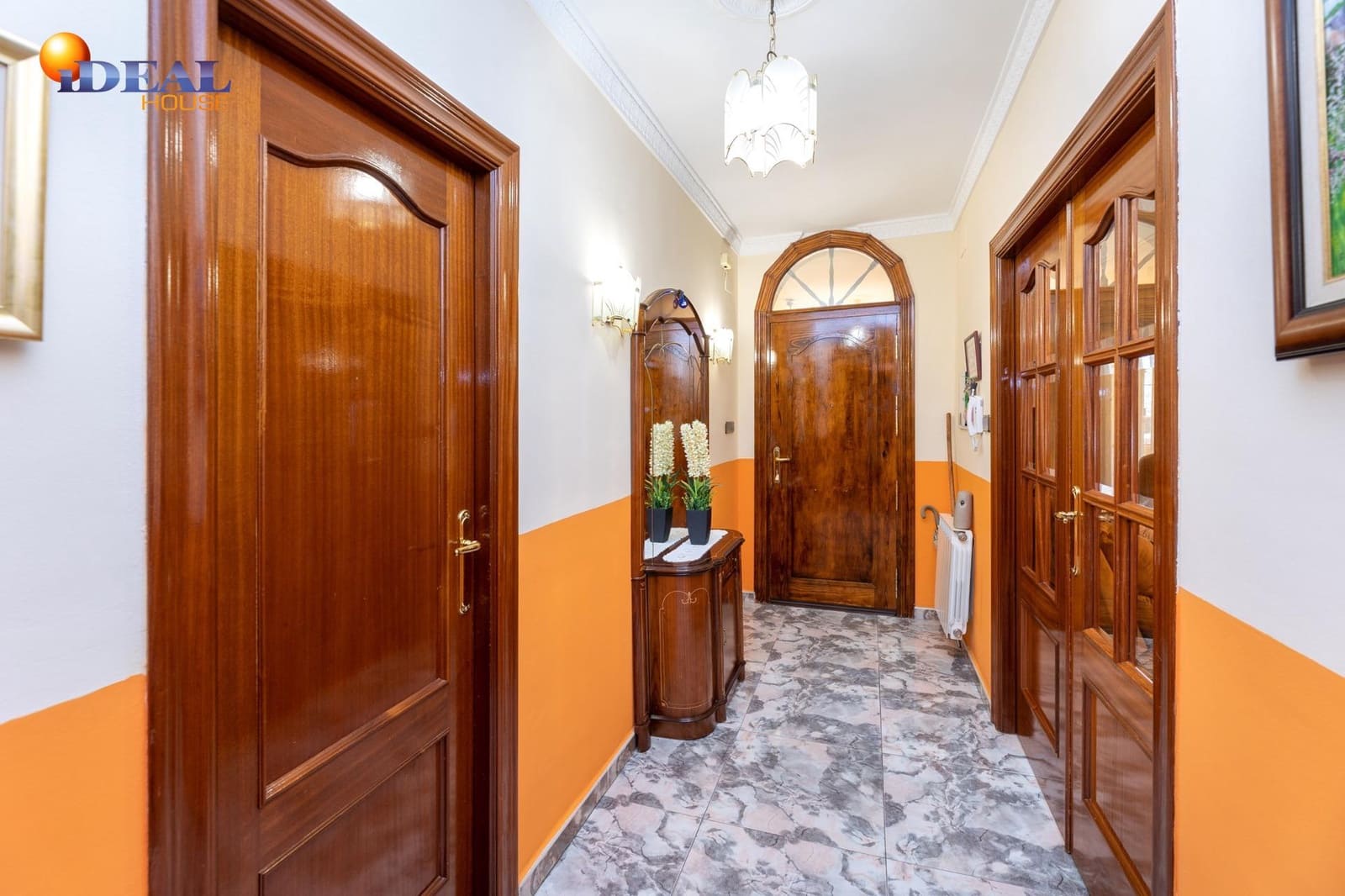 4 sovrum Hus till salu i Iznalloz med garage - 215 000 € (Ref: 9434071)