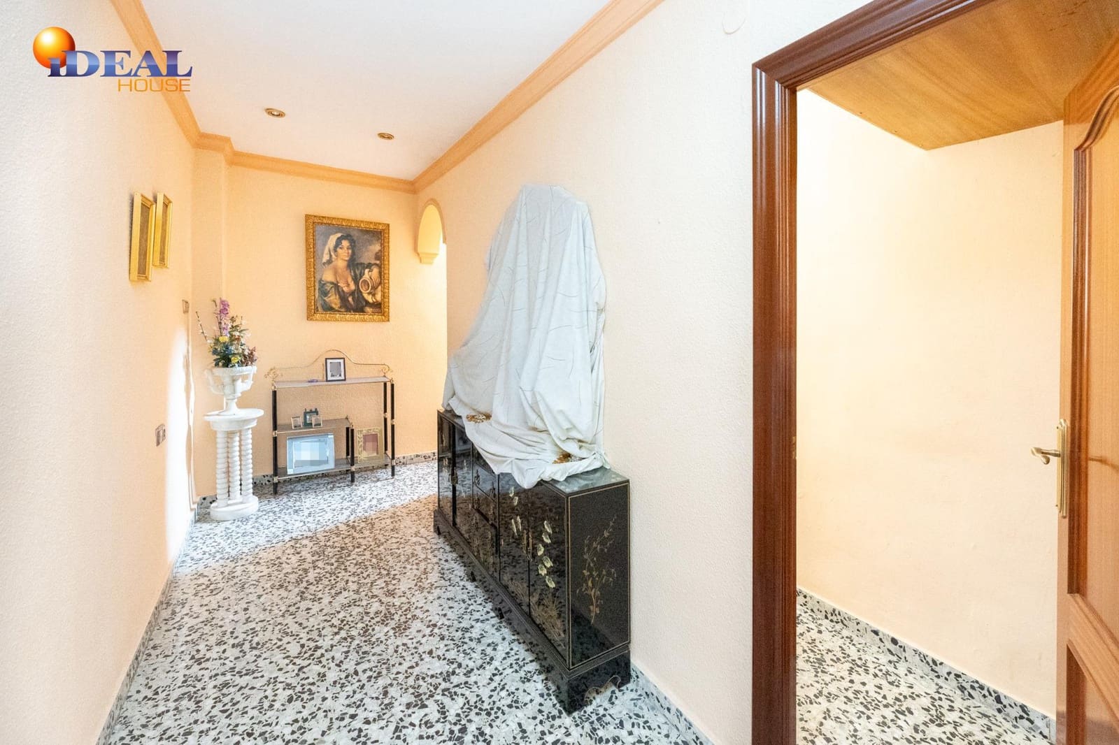 3 soveværelse Erhverv til salg i Granada by - € 469.000 (Ref: 9434072)