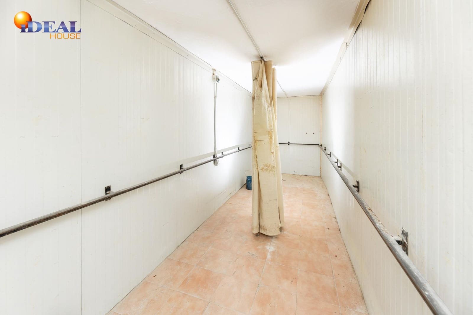 3 soveværelse Erhverv til salg i Granada by - € 469.000 (Ref: 9434072)